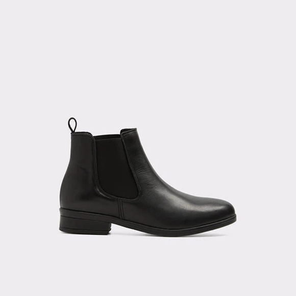 Ardene Black Chelsea Boots - Picture 1 of 3